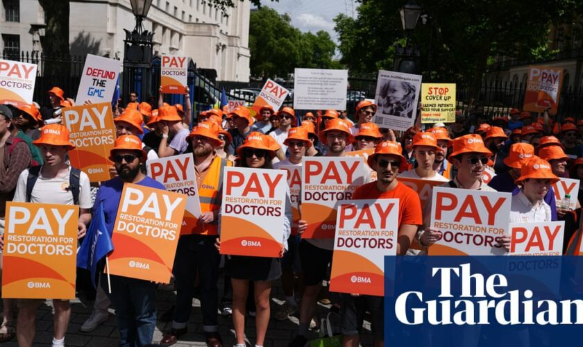 Nearly half of UK public think junior doctors are underpaid, survey finds