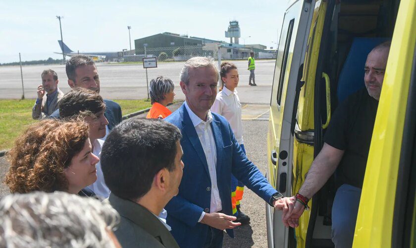 Regresan a España los españoles supervivientes del naufragio en Malvinas