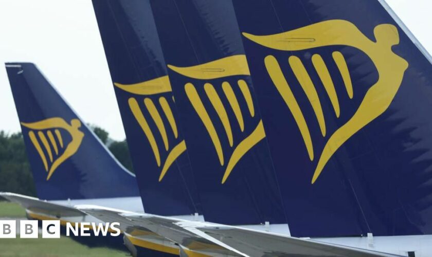 Ryanair set to slash summer fares as profits drop