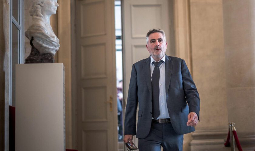 « Seulement si tu me masses là » : le député RN Frank Giletti dément avoir tenu des propos obscènes envers une collègue