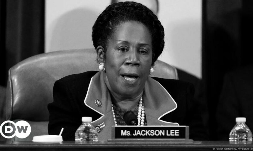 Sheila Jackson Lee: US rep. behind Juneteenth holiday dies