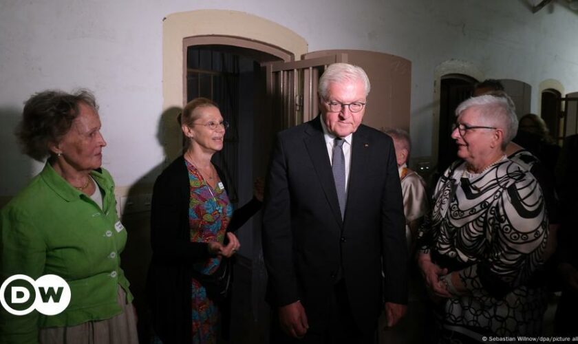 Steinmeier eröffnet Gedenkstätte Hoheneck