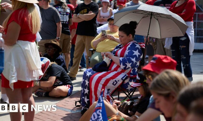 Thousands gather for Trump's first rally since shooting