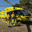 Un niño de 13 años en estado crítico al quedar atrapado en la rejilla de una piscina comunitaria  en Alcalá