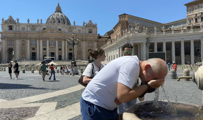 Una pareja es azotada con un cinturón en una agresión homófoba en Roma