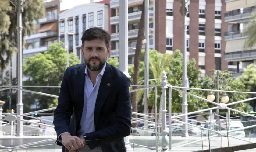 Víctor Macías  (Jóvenes Empresarios de Córdoba): «La incertidumbre que crea el Gobierno central dificulta la creación de empresas»