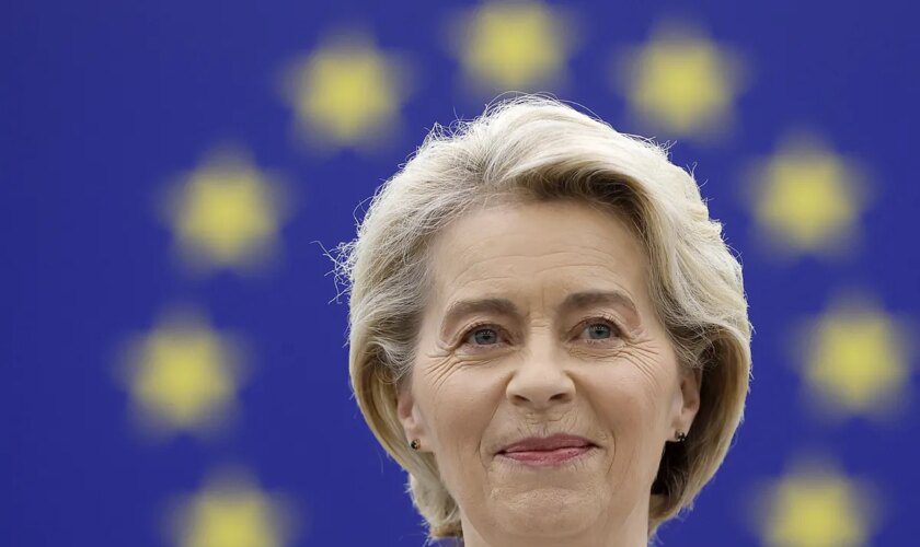 Von der Leyen promete un comisario de Defensa en su discurso ante la Eurocámara para su reelección