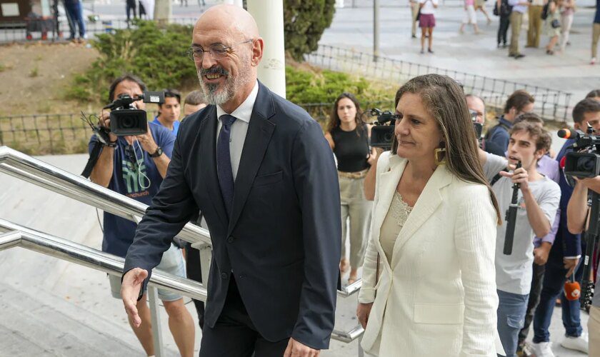 Vox entrará a La Moncloa con el juez Peinado para interrogar a Pedro Sánchez por la investigación a Begoña Gómez