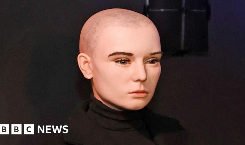 Wax museum removes Sinead O'Connor figure