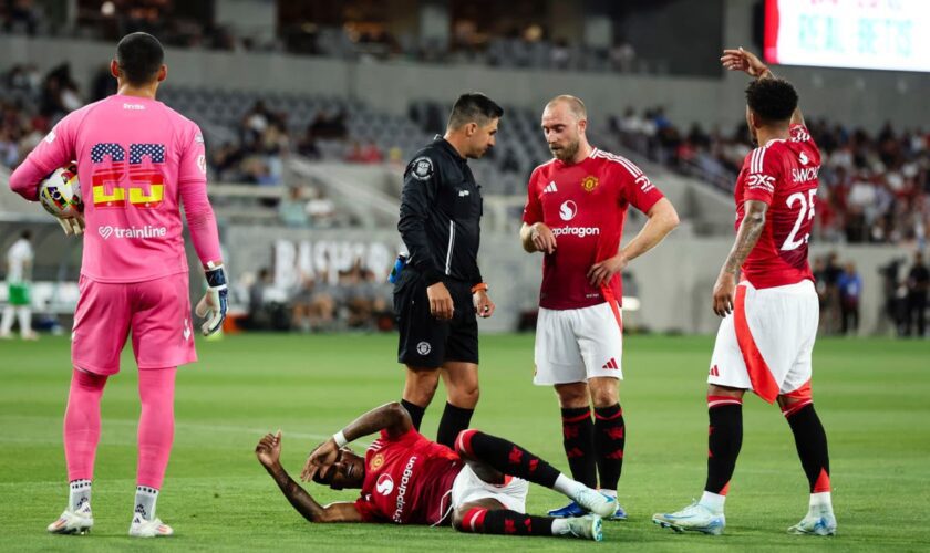 Manchester United lose two more players to injury on pre-season tour