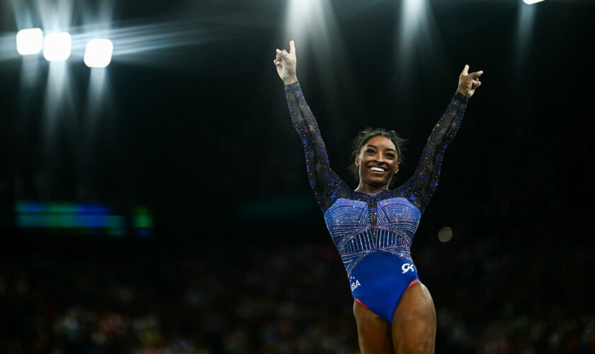 Simone Biles se dit fière de son « black job » après une remarque raciste de Donald Trump