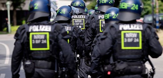 Polizei: Länder müssen Chefs mehr Unabhängigkeit verschaffen