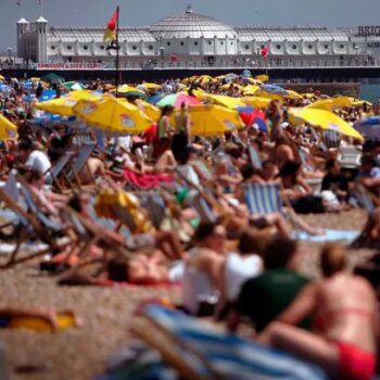 UK weather: All the areas set for 21C sunshine this weekend after Brits soaked by thunderstorms