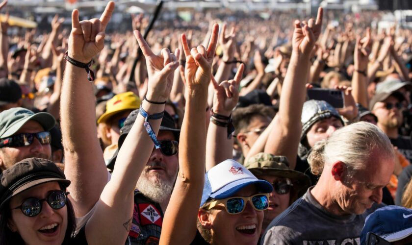 Schleswig-Holstein: "WACKÖÖÖN"-Wahnsinn: 85.000 Metalfans erobern Kultfestival