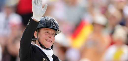 Olympische Spiele 2024: Deutschland gewinnt Gold in der Dressur