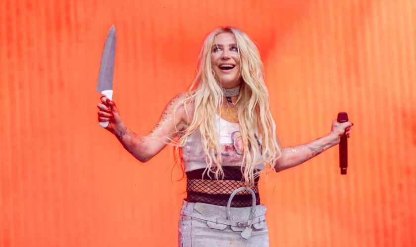 Kesha says prop blade was switched for ‘real butcher knife’ on stage without her knowing