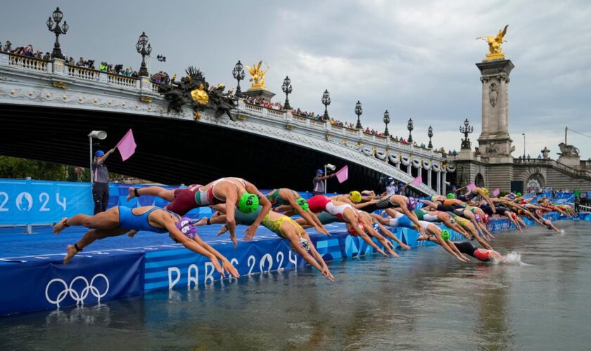 Water quality of Seine under the spotlight again ahead of mixed relay triathlon