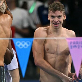 Neuf jours de natation française aux JO de Paris 2024 : Léon Marchand est in, les autres sont out