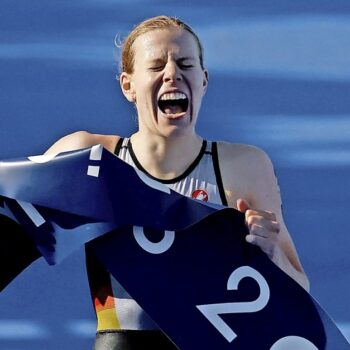 Nach Herzschlagfinale: Deutsche Triathleten gewinnen überraschend Olympia-Gold