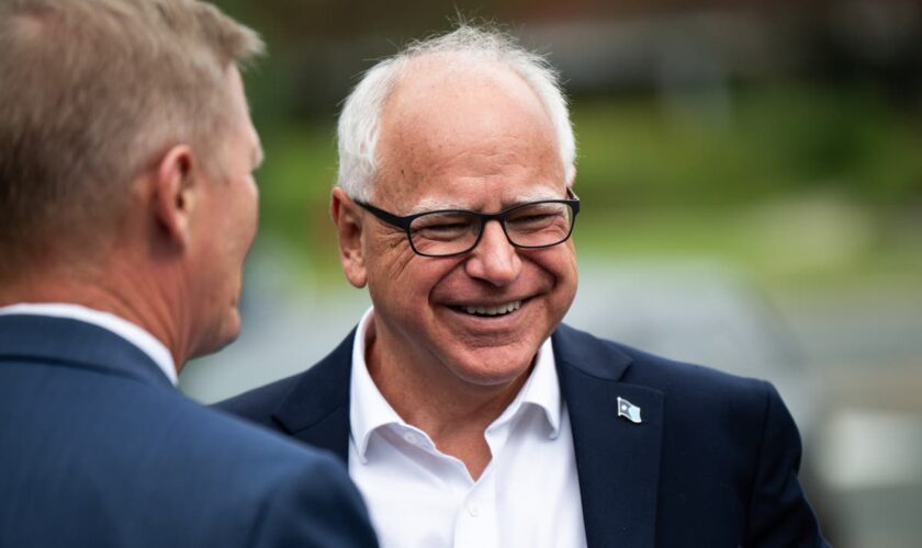 Elections 2024 live news: Obama endorses Walz after Harris picks Minnesota Governor as running mate