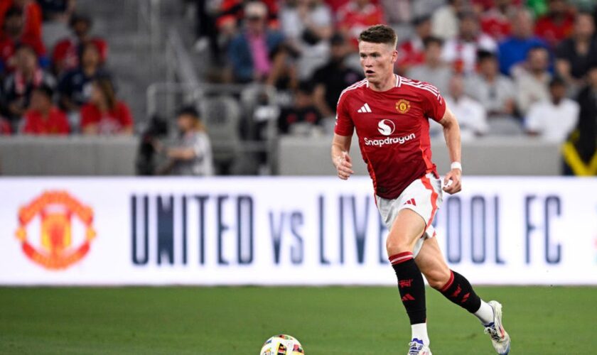 Manchester United stand firm with Scott McTominay price after multiple Fulham bids