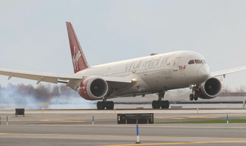 Virgin Atlantic Boeing 787 arrives to complete the first 100% Sustainable Aviation Fuel transatlantic flight from London's Heathrow airport to John F. Kennedy International Airport, in New York City, U.S., November 28, 2023. REUTERS/Brendan McDermid