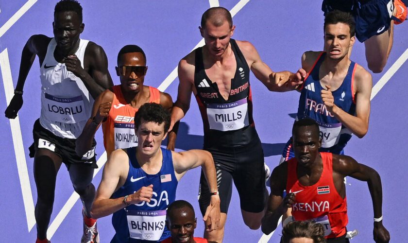 JO de Paris : Hugo Hay et George Mills ont bien failli en venir aux mains après une chute lors du 5000 mètres