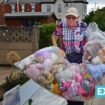 Man heartwarmingly brings teddies indoors at night for Southport victims' memorial