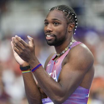 JO 2024 : pourquoi l’américain Noah Lyles, champion olympique du 100 mètres, est-il critiqué par une partie de son propre pays ?