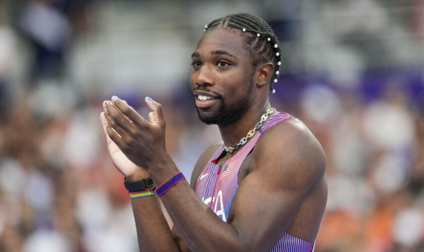 JO 2024 : pourquoi l’américain Noah Lyles, champion olympique du 100 mètres, est-il critiqué par une partie de son propre pays ?