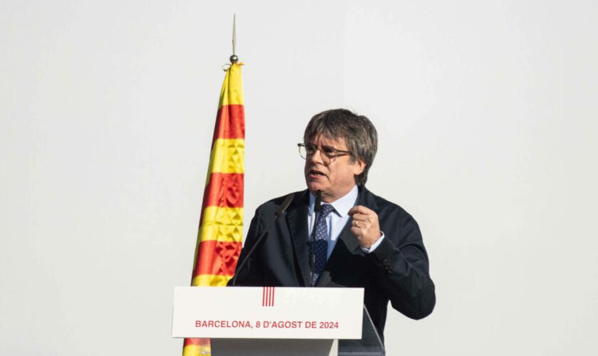 Un policier catalan interpellé, soupçonné d’avoir aidé Puigdemont à fuir peu après son retour d’exil