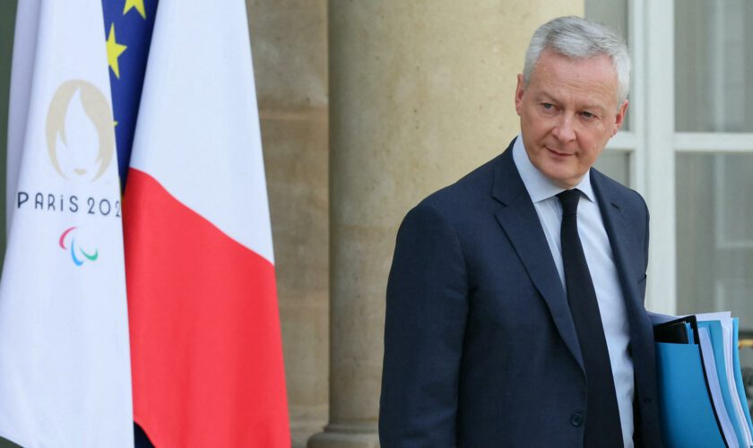 JO 2024 : Bruno Le Maire favorable à ce que les primes des athlètes français médaillés soient défiscalisées