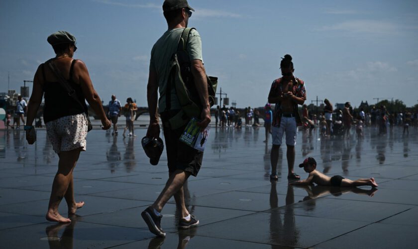 Vague de chaleur : Météo France étend la vigilance orange canicule à de nouveaux départements ce week-end