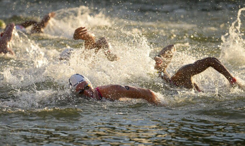 DIRECT. JO 2024 : Marc-Antoine Olivier dans le coup pour la médaille en eau libre, le live