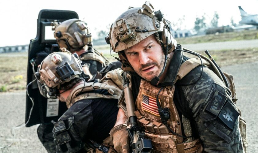 'SEAL Team' star David Boreanaz had 4 MRIs in 4 months while filming military series: 'No shortcuts'