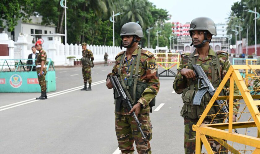 Bangladesh : démission du président de la Cour suprême après un ultimatum des manifestants