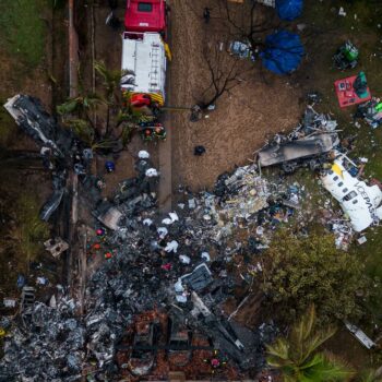 Brasilien: Bergungsarbeiten nach Flugzeugabsturz mit 62 Toten haben begonnen