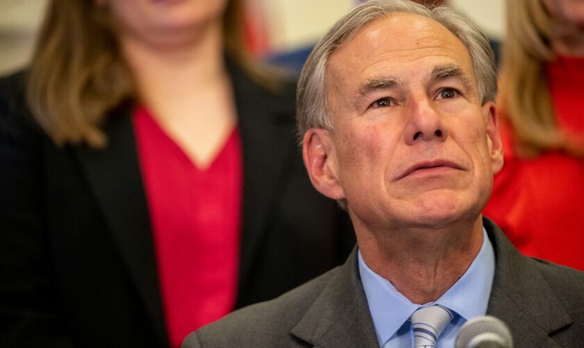 Gov. Abbott issues executive order requiring Texas hospitals to gather data on immigration statuses