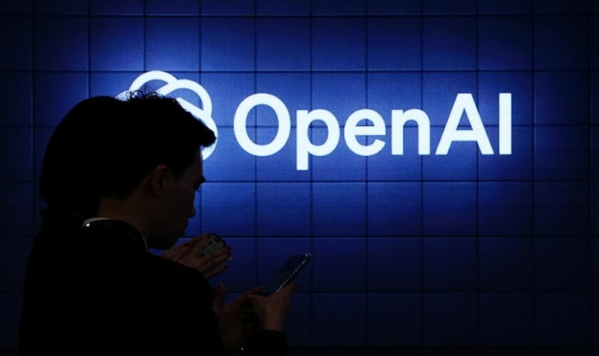 Le logo d'Open AI au Mobile World Congress à Barcelone, le 26 février 2024