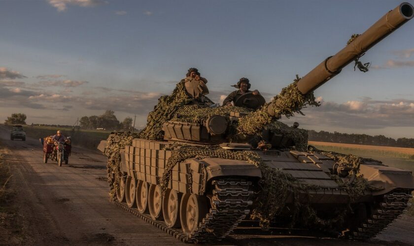 Putin scrambles as Ukraine advances troops along 'dormant front' in border security operation