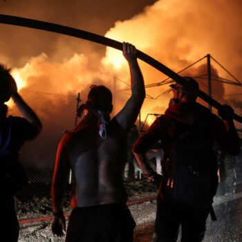 Incendies en Grèce : une impréparation coupable pour “une tragédie sans fin”