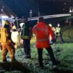 Ein Eurocity fuhr in Bad Endorf gegen einen Baum - verletzt wurde nach Angaben niemand. Foto: Uwe Lein/dpa