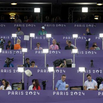 «Chic», «spectaculaire», «émotion écrasante» : après la cérémonie de clôture des JO de Paris 2024, la presse étrangère sous le charme