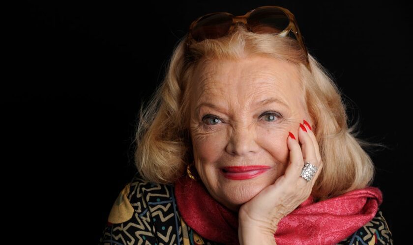 Gena Rowlands, acting powerhouse and star of movies by her director-husband, John Cassavetes, dies