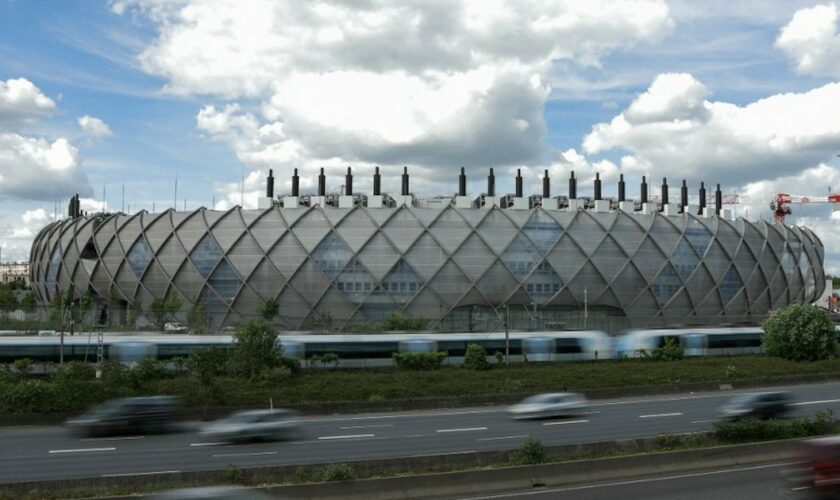 Le Paris Digital Park, le plus grand data center de France, basé à la Courneuve, près de Paris.