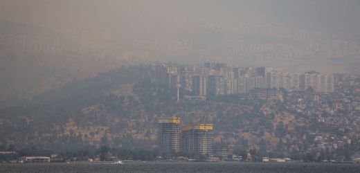 Izmir: Waldbrand wütet in Wohngebieten nahe türkischer Touristenhochburg