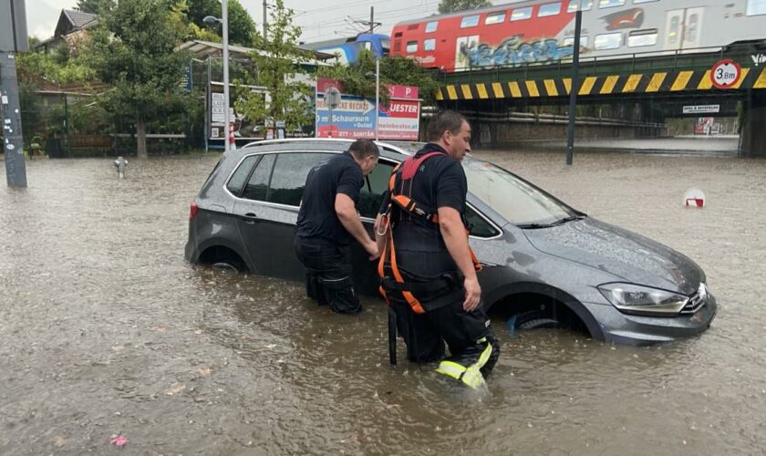 Wassermassen in Wien – Frau unter Bus geschwemmt