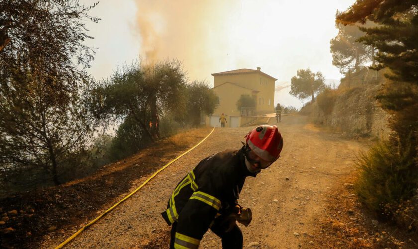 «Les pompiers sont en danger» : à Nice, les soldats du feu en grève dénoncent les risques de cancer