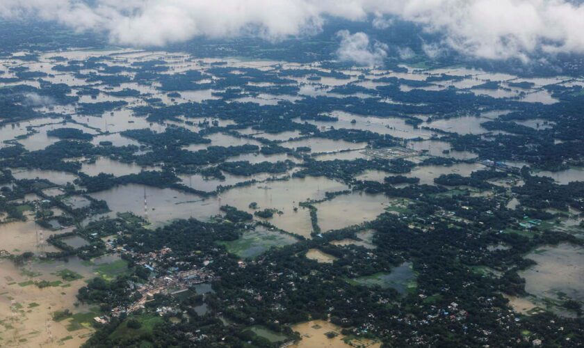 Inondations au Bangladesh : 18 morts et près de 300 000 déplacés