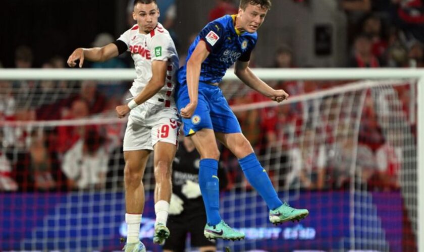 Der 1. FC Köln gewinnt sein erstes Zweitligaspiel. Foto: Federico Gambarini/dpa